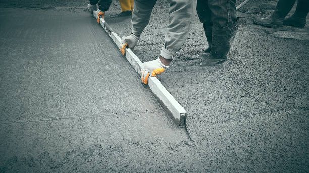 Best Affordable Concrete Contractor  in Mounds, OK