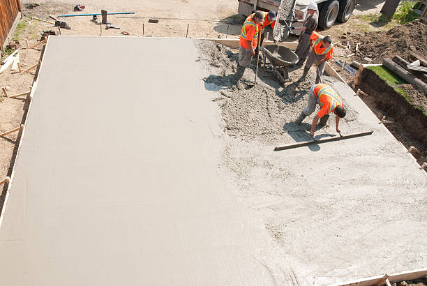 Best Driveways & Floors  in Mounds, OK